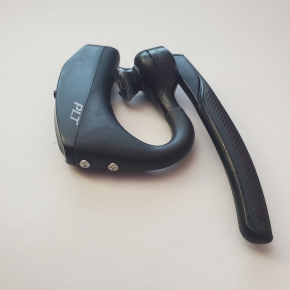 Plantronics Voyager 5200 - Single-Ear Bluetooth Headset - Picture 6 of 6